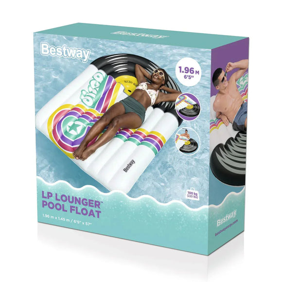 Materassino gonfiabile Bestway per relax estivo, ideale per idee per divertimento acquatico a casa.