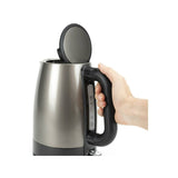 Bollitore Black & Decker 1,7 litri in acciaio inox con manico ergonomico per un uso facile