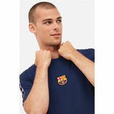 Maglia F.C. Barcelona uomo in blu con logo squadra sul petto e design moderno