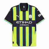 Maglia Manchester City 2024 2025 uomo in blu e giallo, con logo Puma e sponsor Etihad Airways