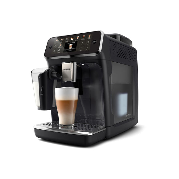 Caffettiera superautomatica Philips con display digitale e funzione per caffè e latte cremoso