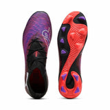 Scarpe da calcio Puma Future 8 Pro in viola e nero con suola arancione per prestazioni elevate