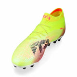Scarpe da calcio Puma Future 8 Ultimate giallo fluo con suola per terreni bagnati e grip eccellente