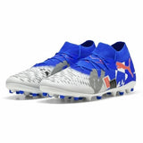 Scarpe da calcio Puma Future uomo in blu e bianco con design moderno e suola adatta per i campi da gioco