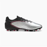 Scarpe da calcio Puma King uomo in argento con design aerodinamico per prestazioni elevate sul campo