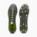 Scarpe da calcio Puma Ultra uomo grigie e verdi con suola in gomma per prestazioni elevate in campo