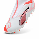 Scarpe da calcio Puma Ultra 5 per adulti in bianco e arancione con design aerodinamico