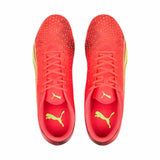 Scarpe da calcio Puma Ultra 5 Play uomo in rosso fluo con suola leggera per prestazioni elevate