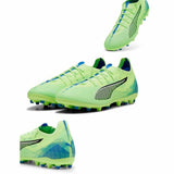 Scarpe da calcio Puma Ultra 5 Pro uomo in verde fluo con design leggero per prestazioni elevate sul campo