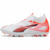 Scarpe da calcio Puma Ultra 5 uomo bianche e arancioni con design leggero per prestazioni elevate