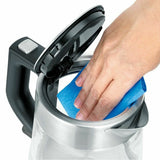 Pulizia del bollitore elettrico Severin con luce LED, accessorio pratico e elegante per la cucina