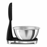 Bilancia da cucina Smeg con ciotola in acciaio inox e design elegante per la preparazione dei cibi
