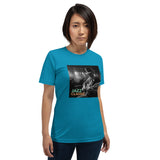 T-shirt chitarra classica musica in blu con immagine di un musicista jazz che suona la chitarra