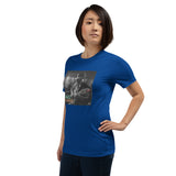 T-shirt chitarra classica musica blu con stampa di un musicista che suona la chitarra